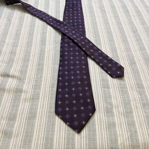 Jos A Bank Executive Purple Necktie Neck Tie 100% Silk 57 X 3 In Wide L#19